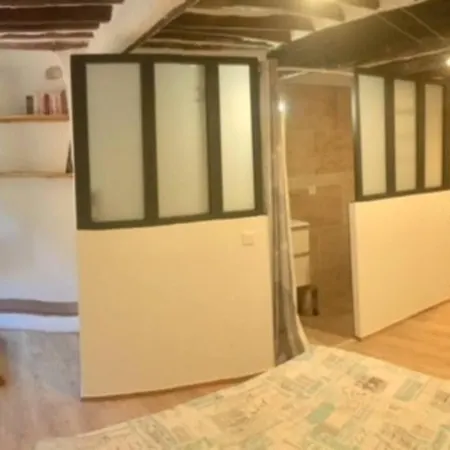 Terrasse. A 50m De La Sablettes 芒通