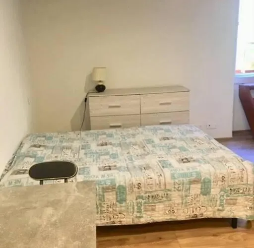 Terrasse. A 50m De La Sablettes * 芒通